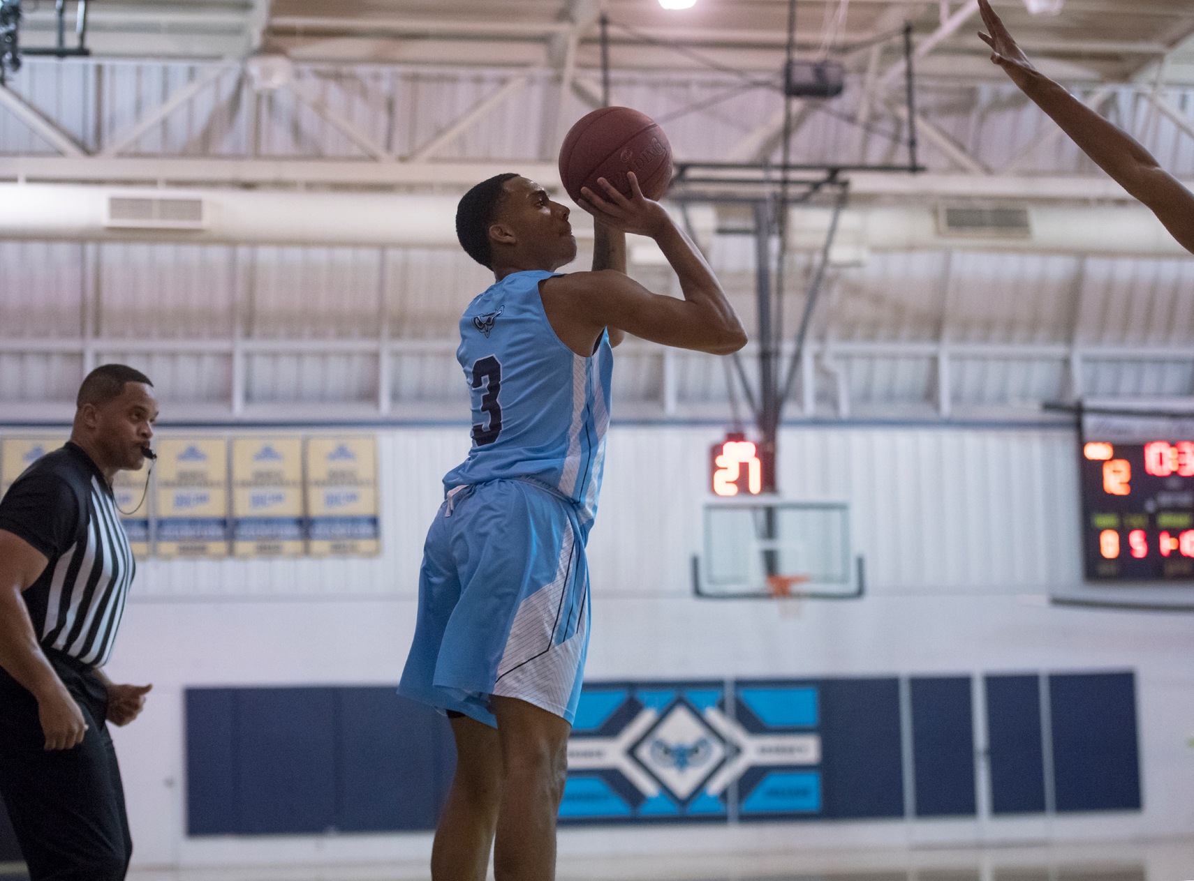 Men’s Basketball Holds Off Late Push From Chesapeake College To Earn 67-61 Road Victory