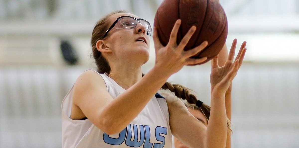 Seifert Continues To Show Talents On Both Ends Of The Floor In Loss At Frederick